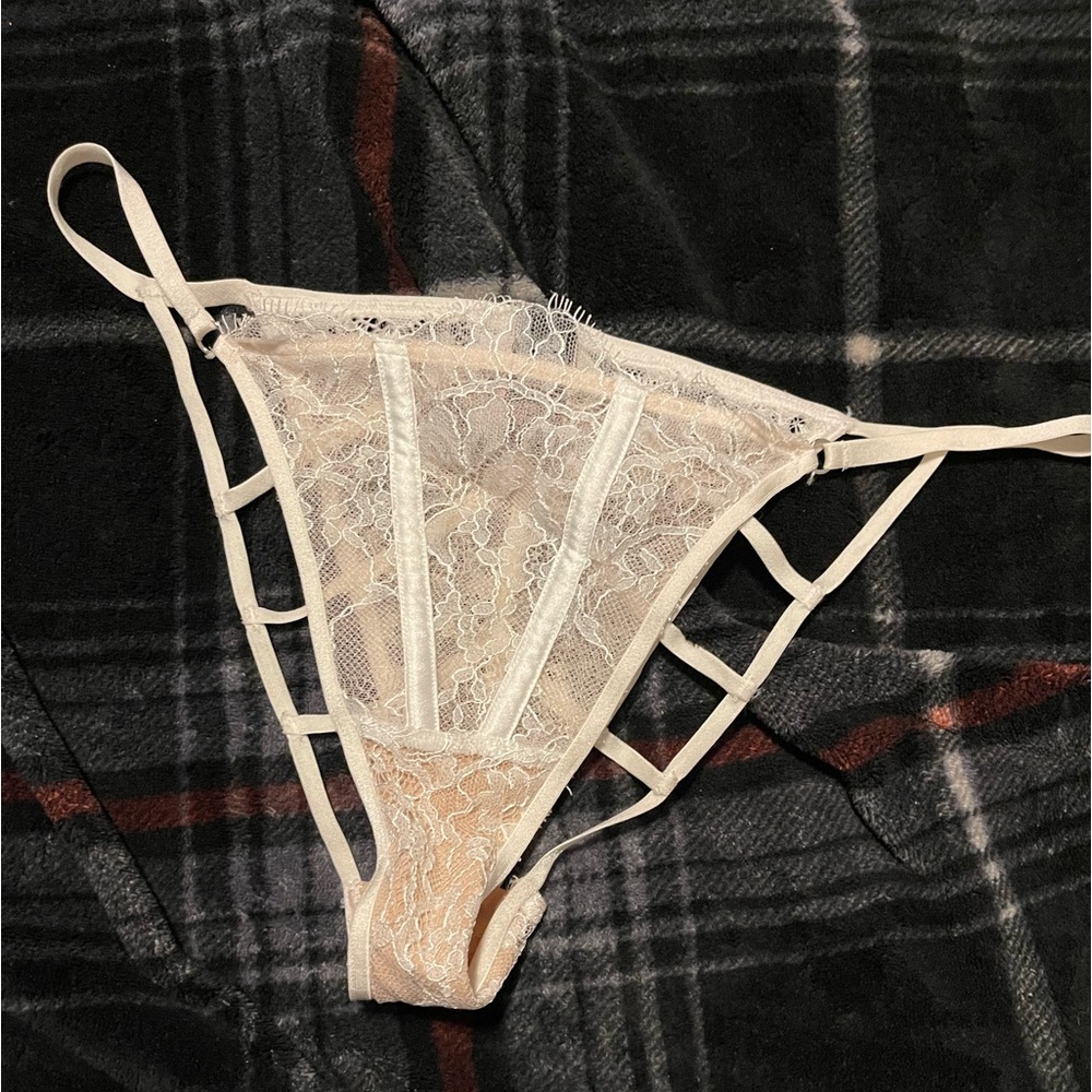 Victoria secret lingerie 🤍